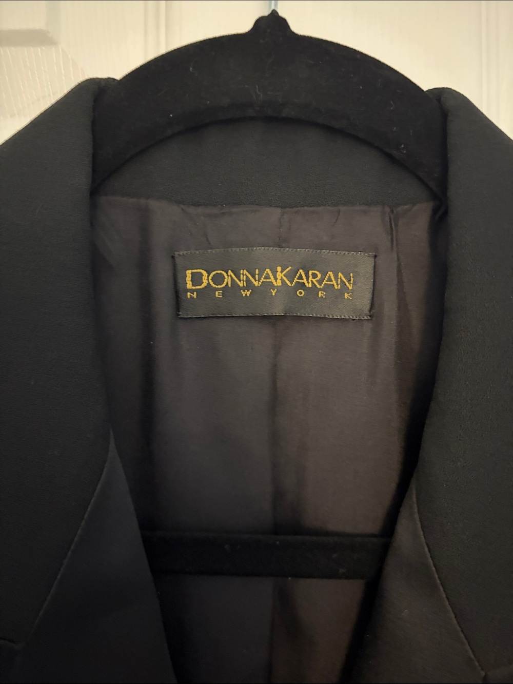 Donna Karan Collection Vintage Black Double-Breasted Blazer - Picture 2 of 4